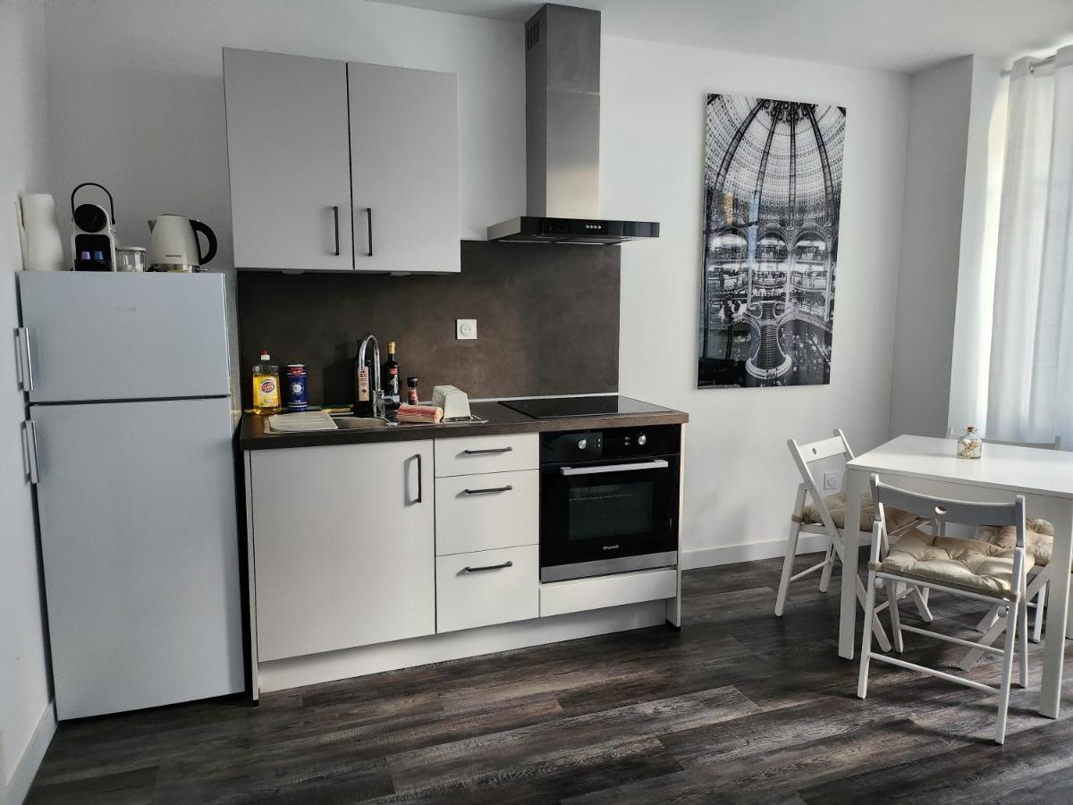 L'Horloge Apartment Dinan Ngoại thất bức ảnh